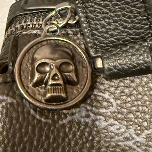 Ed Hardy Black and Multicolor Graphic Bag - Picture 7 of 10